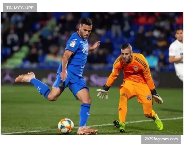 赫塔菲0-2比利亚雷亚尔，潜水艇通过中场区域性绞杀限制对手核心